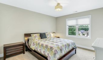 1021 Saint Emilion Ct, Apex, NC 27502