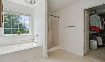 119 Hollytrace Ln, Ball Ground, GA 30107