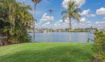 769 KINGSTON Ct, Apollo Beach, FL 33572