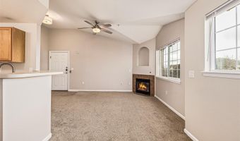 5726 N Genoa Way 301, Aurora, CO 80019