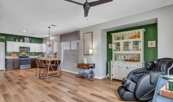 1806 W TWAIN Dr, Anthem, AZ 85086