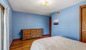 172 Shetland Dr, Amherst, NY 14221