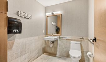 122 W Main St, Aspen, CO 81611