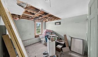 657 Yarmouth Rd, Barnstable, MA 02601