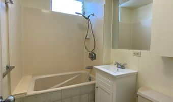 236 Liliuokalani Ave 202, Honolulu, HI 96815