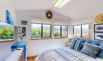 19921 WHALESHEAD Rd U3, Brookings, OR 97415