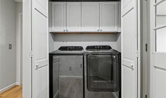 140 Fairway Ridge Dr, Alpharetta, GA 30022