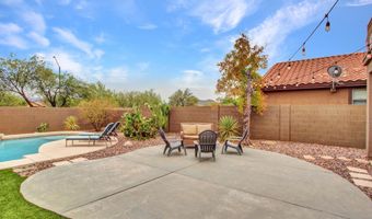 1806 W TWAIN Dr, Anthem, AZ 85086