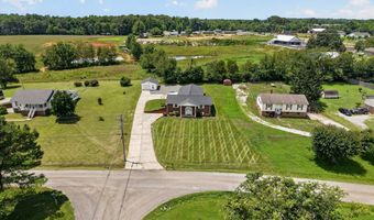 225 W Gate Dr, Baxter, TN 38544