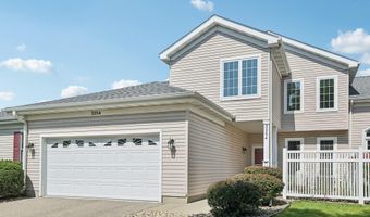 3354 N Stone Creek Cir, Madison, WI 53719