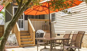 3706 Bentwood Cove Dr, Apison, TN 37302