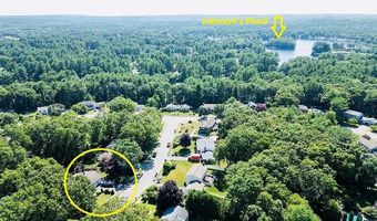 8 Winterberry Dr, Coventry, RI 02816