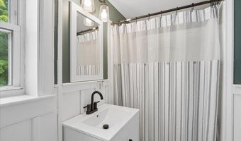 29 Tremont St, Boscawen, NH 03303