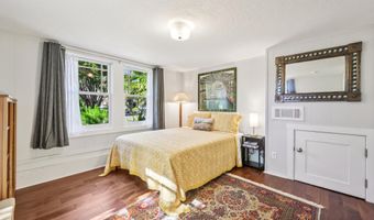 1376 Versailles Ave, Alameda, CA 94501