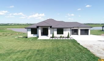 18228 London Ave, Beatrice, NE 68310