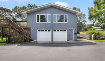 59 Lakewood Dr, Narragansett, RI 02882