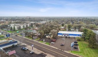 721 E River Rd, Anoka, MN 55303