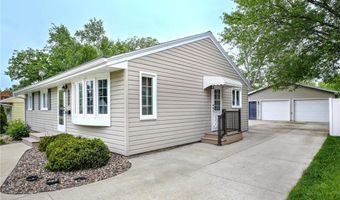 1821 4th Ave NE, Austin, MN 55912