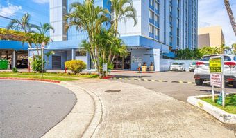 3045 Ala Napuaa Pl 1518, Honolulu, HI 96818