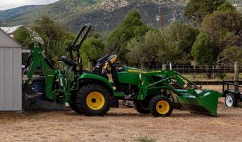 54 Upper Rim Rd E, Arroyo Seco, NM 87514