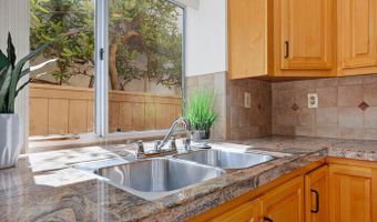 429 Calle Corazon, Oceanside, CA 92057