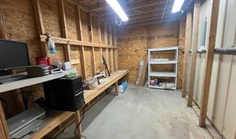 518 3rd St, Alton, KS 67623