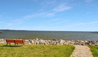 7002 CHANNEL VILLAGE Ct 101, Annapolis, MD 21403