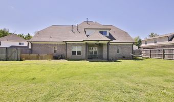 402 S CHINKAPIN Dr, Atoka, TN 38004