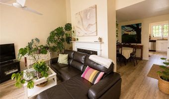 520 Corey Ln, Middletown, RI 02842