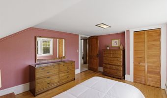 302 Prospect St, Bennington, VT 05201