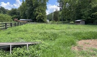 305 Pond Lick Rd, Annville, KY 40402
