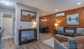 141 Snowflake Rd, Banner Elk, NC 28604