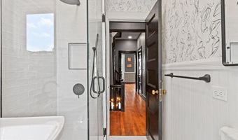 218 Lancaster St, Albany, NY 12210