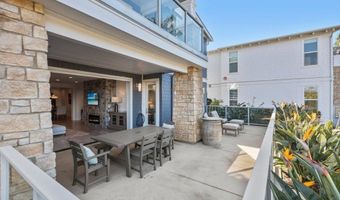 2383 Ocean St, Carlsbad, CA 92008