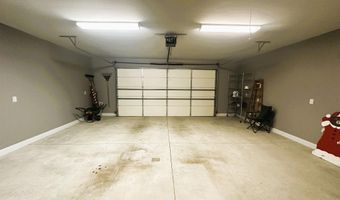 104 Canterbury Cir, Arab, AL 35016