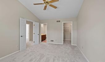 8240 Woodglen Dr, Anderson Twp., OH 45255