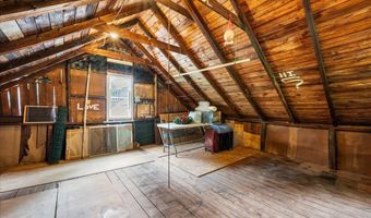 23 Spring St, Chester, CT 06412