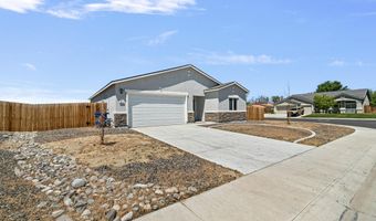 481 Agate Ln, Fallon, NV 89406