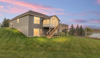 2660 Harnish Dr, Algonquin, IL 60102