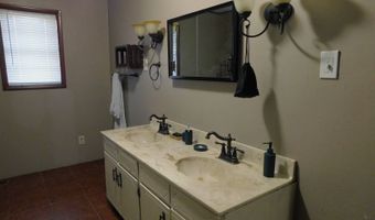 1024 Ave A, Beaver, OK 73932
