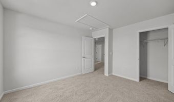 1131 Aviator Ln, Ayden, NC 28513