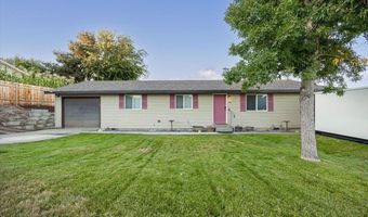 1100 Karen Ave, Benton City, WA 99320