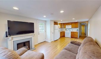 14 Krzak Rd, North Kingstown, RI 02852