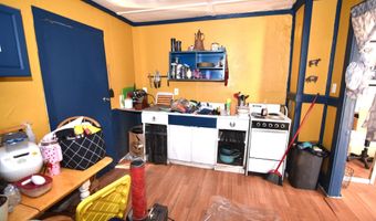 389 W Park Ave, Ash Fork, AZ 86320
