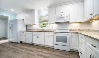 17714 Horseneck Rd, Bay Minette, AL 36507