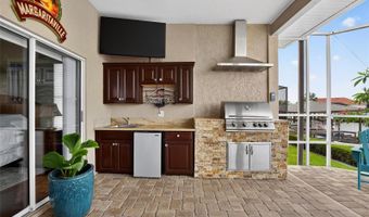 806 EAGLE Ln, Apollo Beach, FL 33572