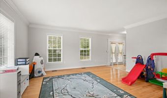 4724 POLE Rd, Alexandria, VA 22309