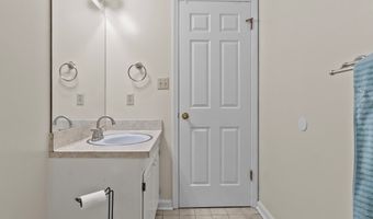 274 Doublegate Dr N, Albany, GA 31721