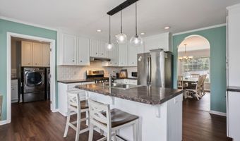 613 Skyline Dr, Batesburg Leesville, SC 29070
