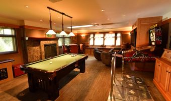 99 Granite St, Ashland, OR 97520